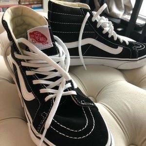 VANS Sk8-Hi Shoes BRAND NEW NEVER WORN